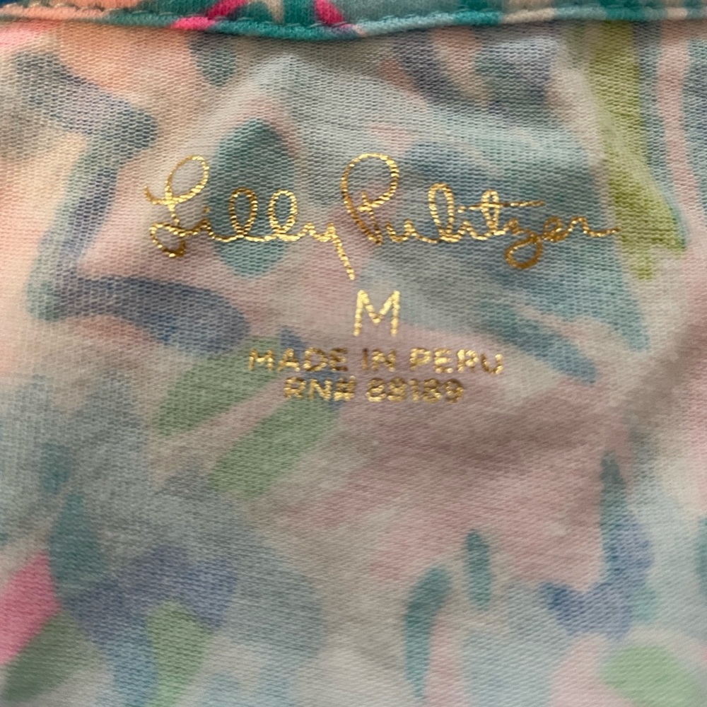 Lilly Pulitzer long sleeve t-shirt size M